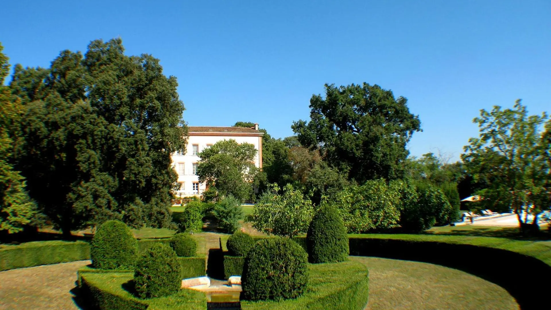 Maison Hebergement Pour 15 Personnes Montaut  France