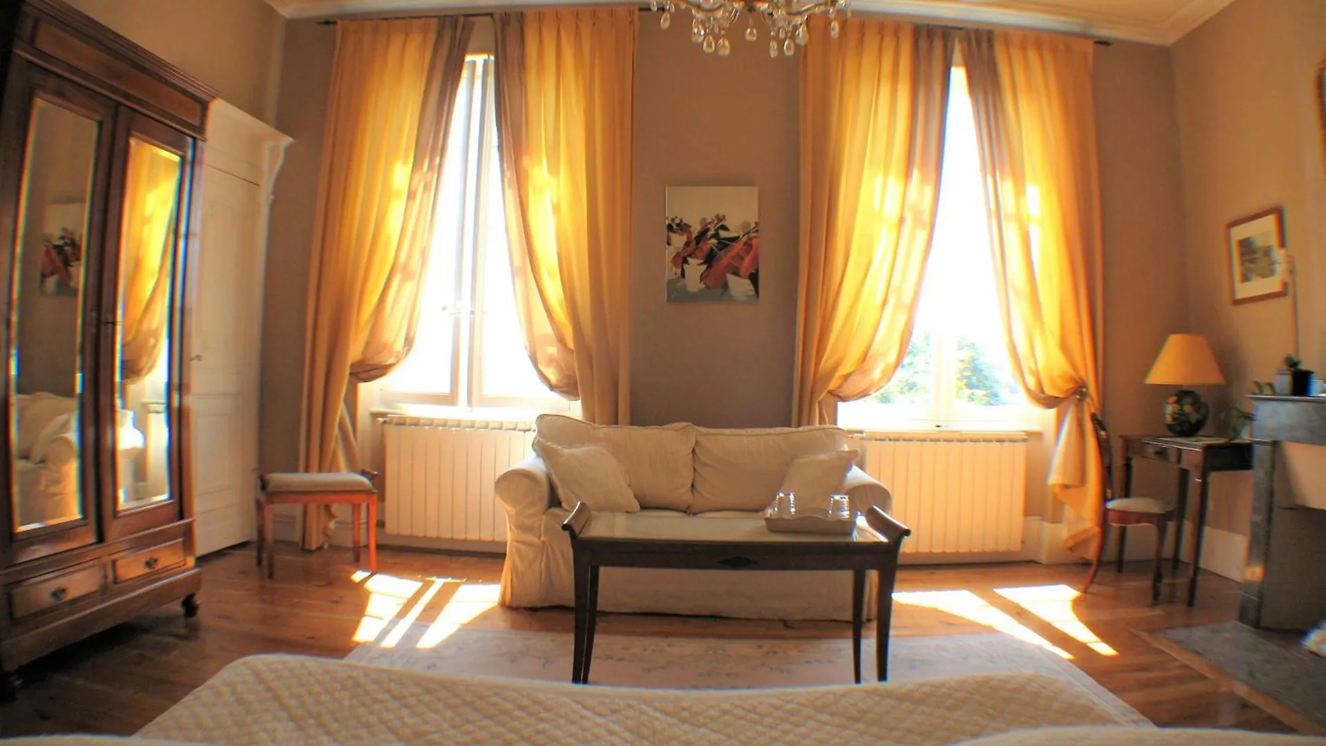 Maison Hebergement Pour 15 Personnes Montaut  Holiday home Montaut (Ariege)
